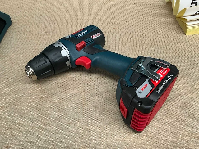 Bosch gsr 18v-li schroefboormachine - afbeelding 1 van  6