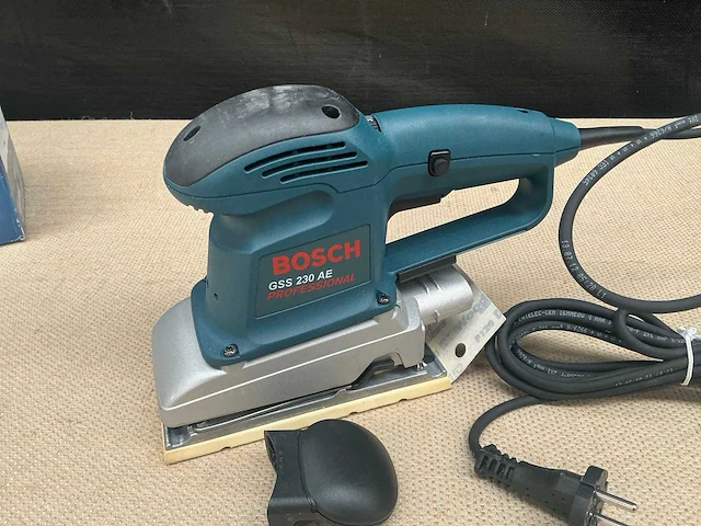 Bosch gss 230 ae decoupeerzaag - afbeelding 1 van  5