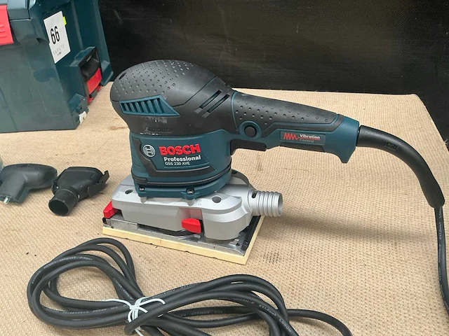 Bosch gss 230 ave schuurmachine - afbeelding 1 van  8