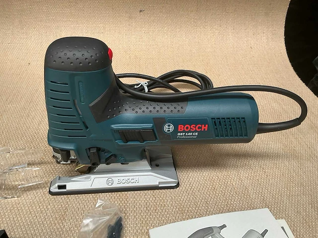 Bosch gst 140 ce decoupeerzaag - afbeelding 2 van  5