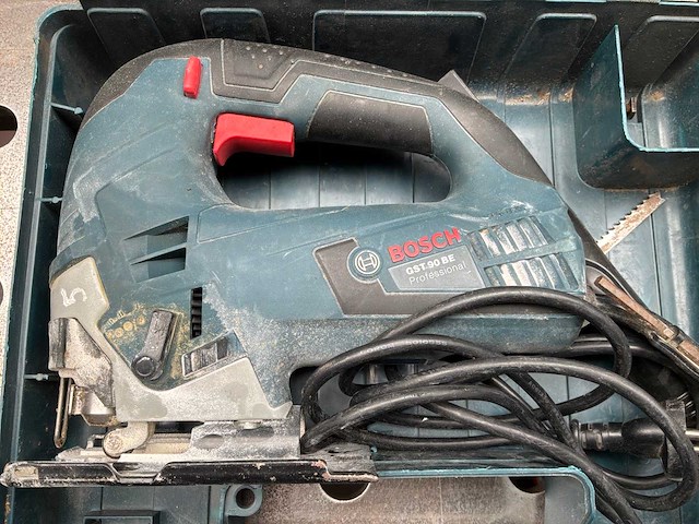 Bosch gst90be decoupeerzaag - afbeelding 2 van  3