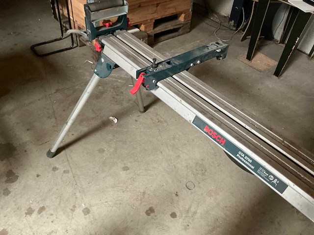 Bosch gta 3700 professional onderstel voor afkortzaag - afbeelding 3 van  4