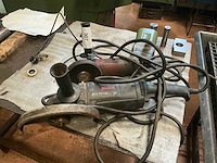 Bosch gws 23-230 haakse slijper - afbeelding 1 van  4