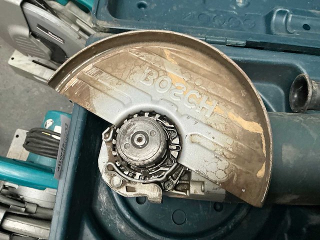 Bosch gws 24-230 haakse slijpmachine - afbeelding 2 van  4