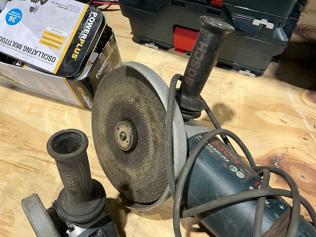 Bosch haakse slijpmachine (2x) - afbeelding 3 van  6