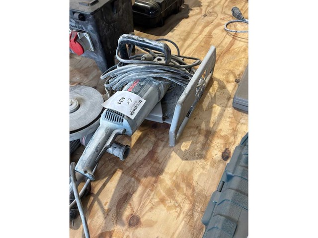 Bosch haakse slijpmachine (2x) - afbeelding 5 van  8