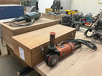 Bosch haakse slijpmachine (4x) - afbeelding 1 van  4