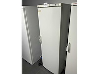 Bosch kdr4000 koelkast - afbeelding 2 van  7