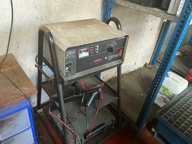 Bosch lw30e acculader - afbeelding 2 van  2