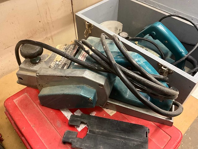 Bosch-makita schaafmachine (2x) - afbeelding 3 van  3