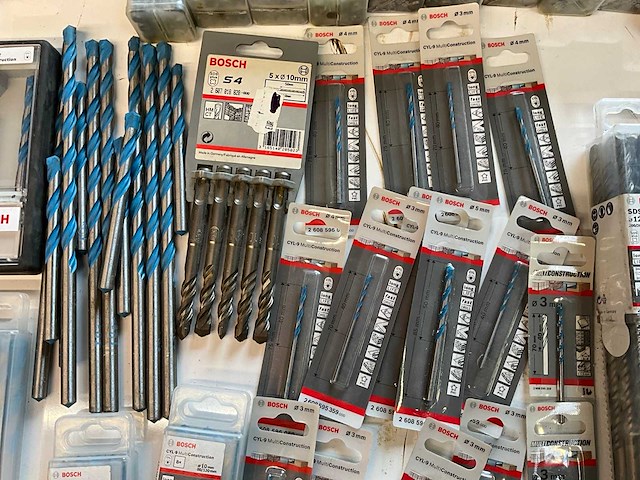 Bosch partij boren - afbeelding 3 van  10