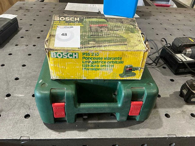 Bosch pex300ae en pss220 schuurmachine (2x) - afbeelding 2 van  6