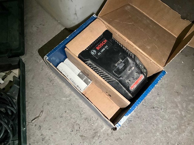 Bosch pmf180e multi-tool - afbeelding 3 van  3