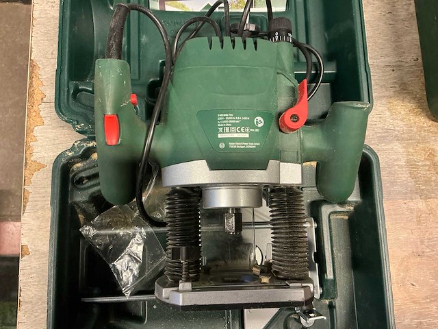 Bosch pof 1400 ace bovenfrees - afbeelding 3 van  4