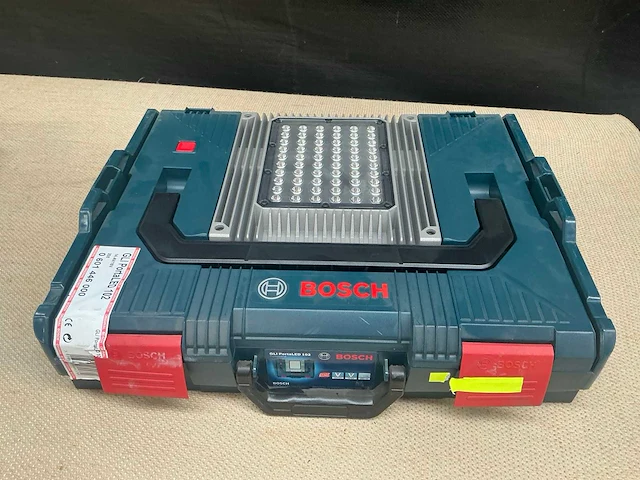 Bosch portaled 102 materiaalkoffer met led lamp (2x) - afbeelding 2 van  6