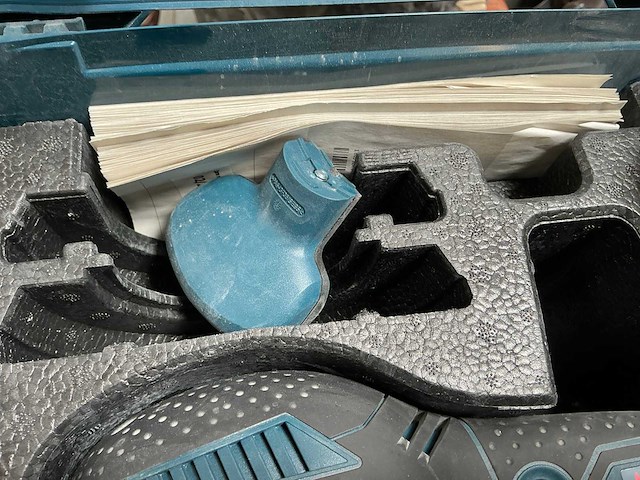 Bosch professional gex40-150 schuurmachine - afbeelding 5 van  5