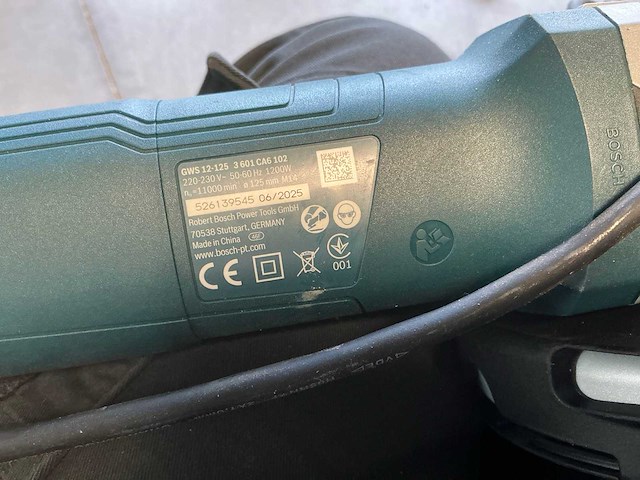 Bosch professional haakse slijpmachine - afbeelding 3 van  3