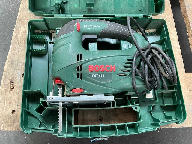 Bosch pst 650 decoupeerzaag - afbeelding 1 van  3