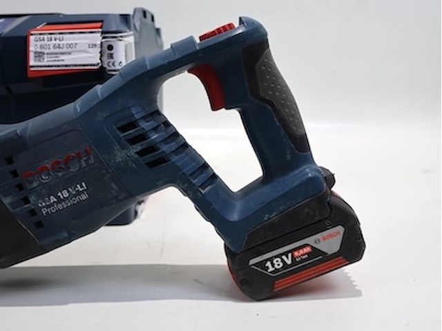 Bosch reciprozaag - afbeelding 3 van  5