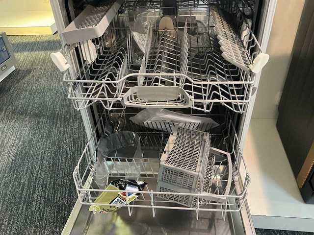 Bosch sbv2itx09e silence inbouw vaatwasser - afbeelding 8 van  9