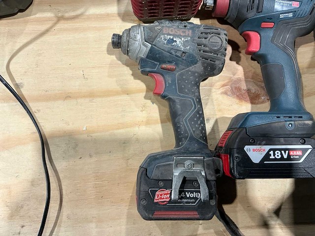 Bosch schroefboormachine (4x) - afbeelding 9 van  14