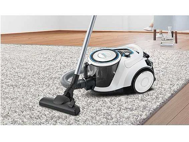 Bosch serie 6 zakloze stofzuiger bgc41lsil 1l 600w 240v 69db hepa metal white - afbeelding 1 van  2