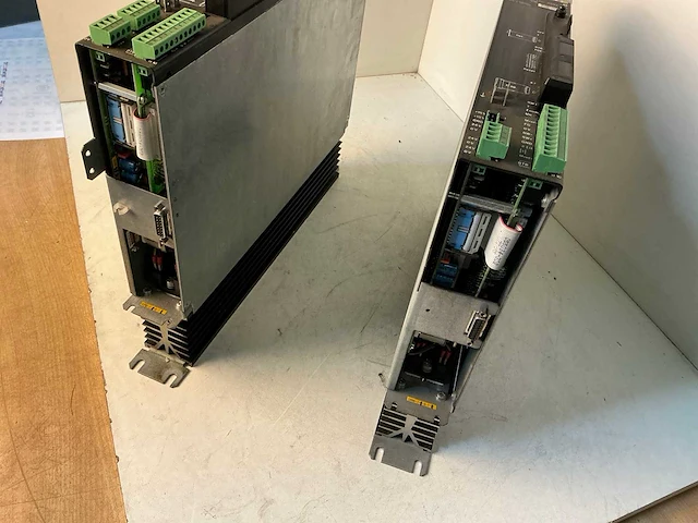 Bosch sm 10/20-tc en sm25/50-tc servo inverter module (2x) - afbeelding 4 van  5