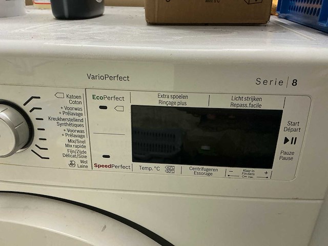 Bosch varioperfect serie 8 wasmachine - afbeelding 2 van  4