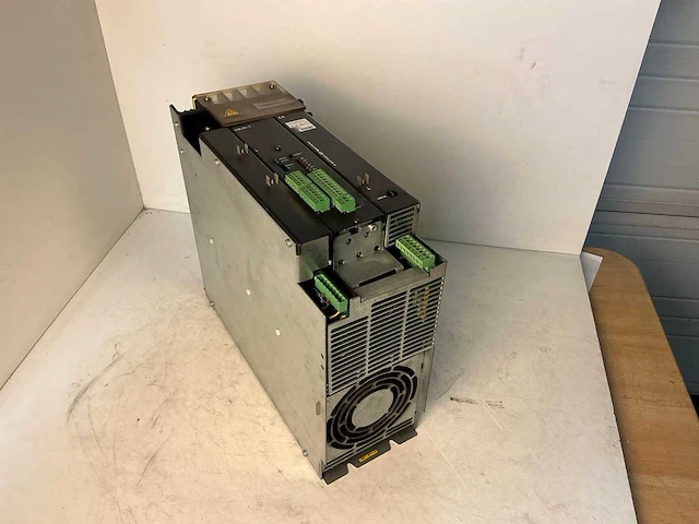 Bosch vm 100/r-ta voedingsmodule - afbeelding 1 van  5