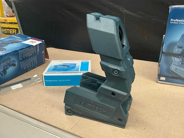 Bosch wireless charger holster met omvormer - afbeelding 2 van  6