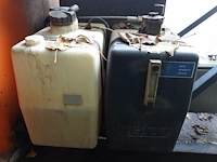 Boschung natzoutstrooier op slede - afbeelding 3 van  11