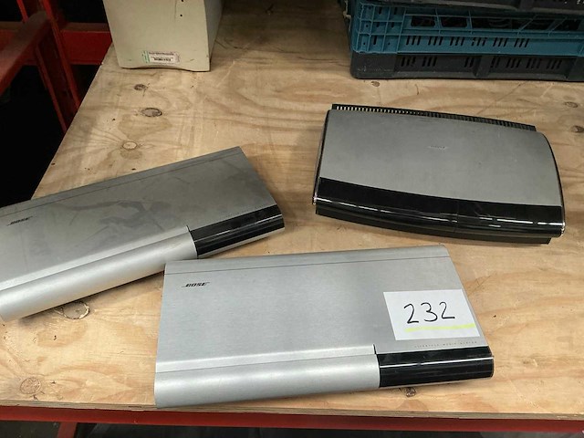 Bose c1 compact disc changer dvd speler (2x) - afbeelding 1 van  8