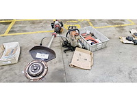 Bosmaaier en kettingzaag - afbeelding 1 van  5