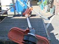 Bosmaaier husqvarna - afbeelding 2 van  4
