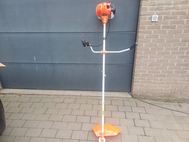 Bosmaaier kibani 2t benzine nieuw - afbeelding 1 van  1