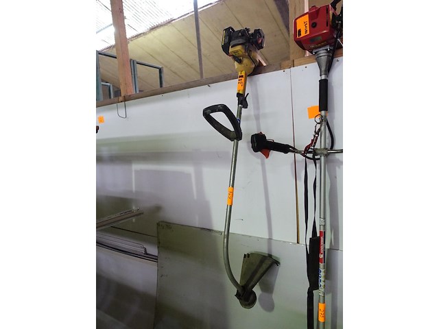 Bosmaaier met benzinemotor - afbeelding 1 van  2
