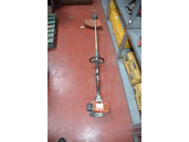 Bosmaaier stihl km90r (9,42) - afbeelding 1 van  8