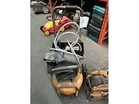 Bostitch luchtcompressor - afbeelding 2 van  5