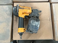 Bostitch n58c-1 pneumatische rolspijkermachine - afbeelding 2 van  7