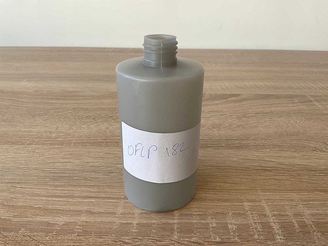 Boston bottle 250 ml pehd 24/410 pant 2331c semi-transparent fles (1386x) - afbeelding 4 van  4