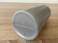 Boston bottle 500 ml pehd 24/410 pantone 2331c semi-transp. fles (1147x) - afbeelding 3 van  3