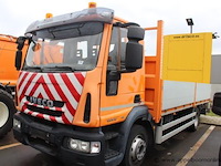 Botsabsorbeerder iveco 120e, datum 1ste inschrijving 17/10/2013, chassisnummer zcfa1ed1402612580, km-stand laatste keuring 3.276, euro evv - afbeelding 1 van  9