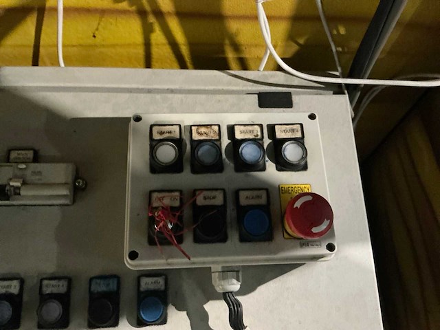 Botsauto platform met 5 botsauto’s - afbeelding 2 van  13