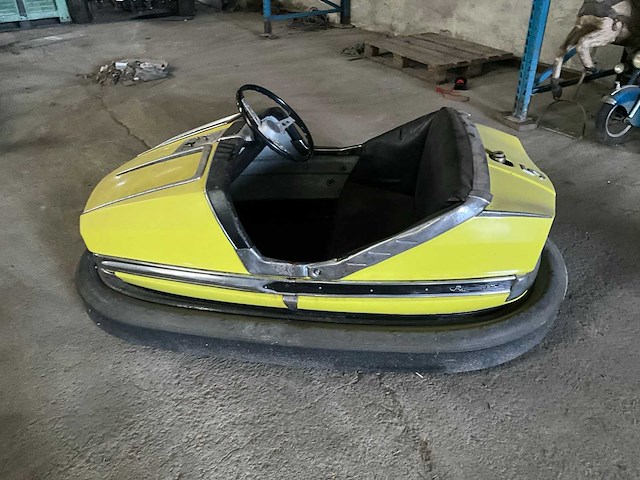 Botsauto - afbeelding 1 van  13