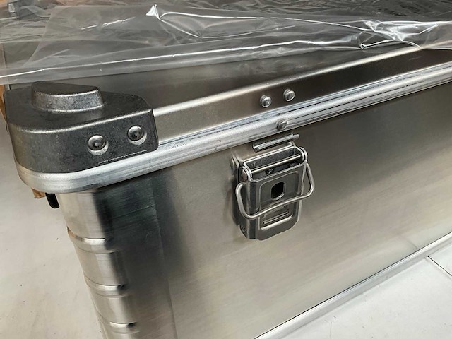 Bott aluminium koffer 78,5 x 38,5 x 34 cm - afbeelding 1 van  3