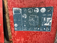 Boughton plateau leger chassis met kraan - lift kennis type 11000 r 78-2 - various units and containers - afbeelding 2 van  20