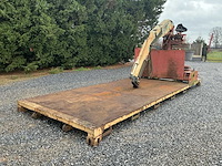 Boughton plateau leger chassis met kraan - lift kennis type 11000 r 78-2 - various units and containers - afbeelding 17 van  20