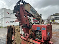 Boughton plateau leger chassis met kraan - lift kennis type 11000 r 78-2 - various units and containers - afbeelding 14 van  20
