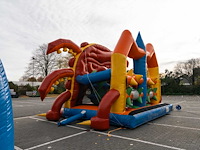 Bouncezilla - custom design - obstacle course & bouncy castle - afbeelding 4 van  4