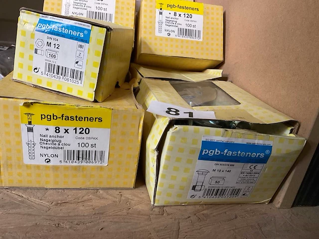 Bouten en slag pluggen - afbeelding 4 van  8